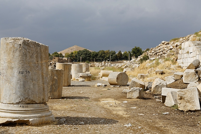 Kangâva-Temple d'Anahita-004